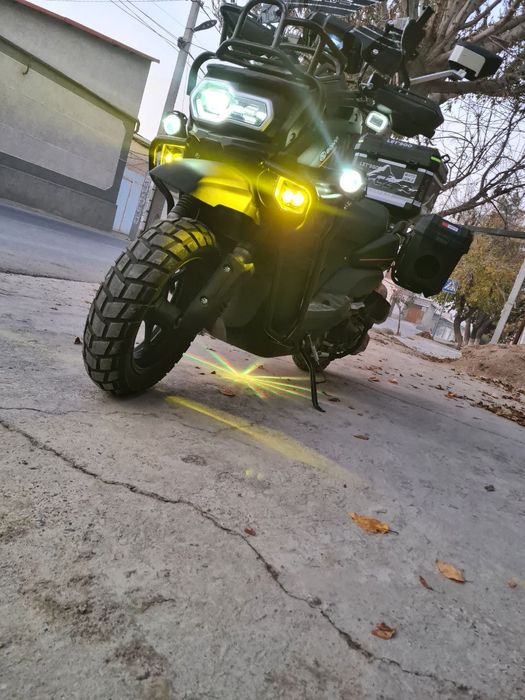 Skuter bonvi tank 3 max srochna sotiladi