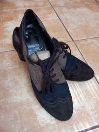 Pantofi din piele intoarsa, masura 38 1/2, marca Italia