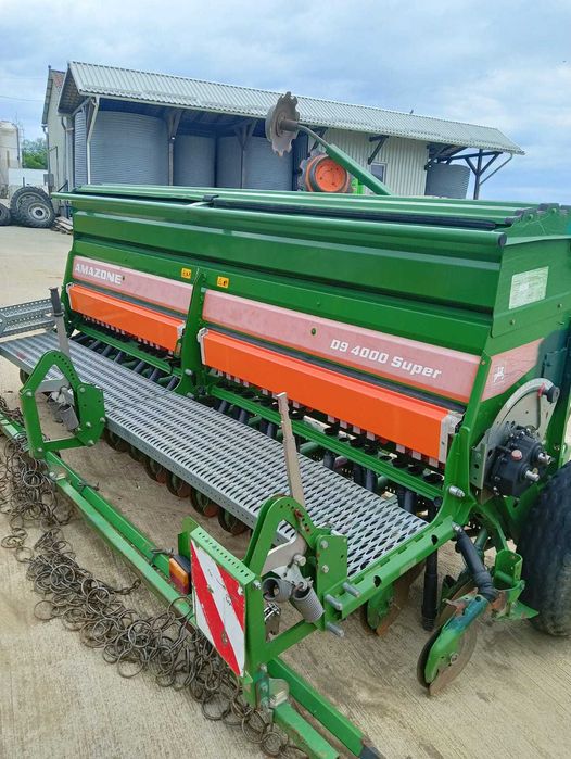 Semanatoare porumb, floarea soarelui, soia si semanatare PAIOASE