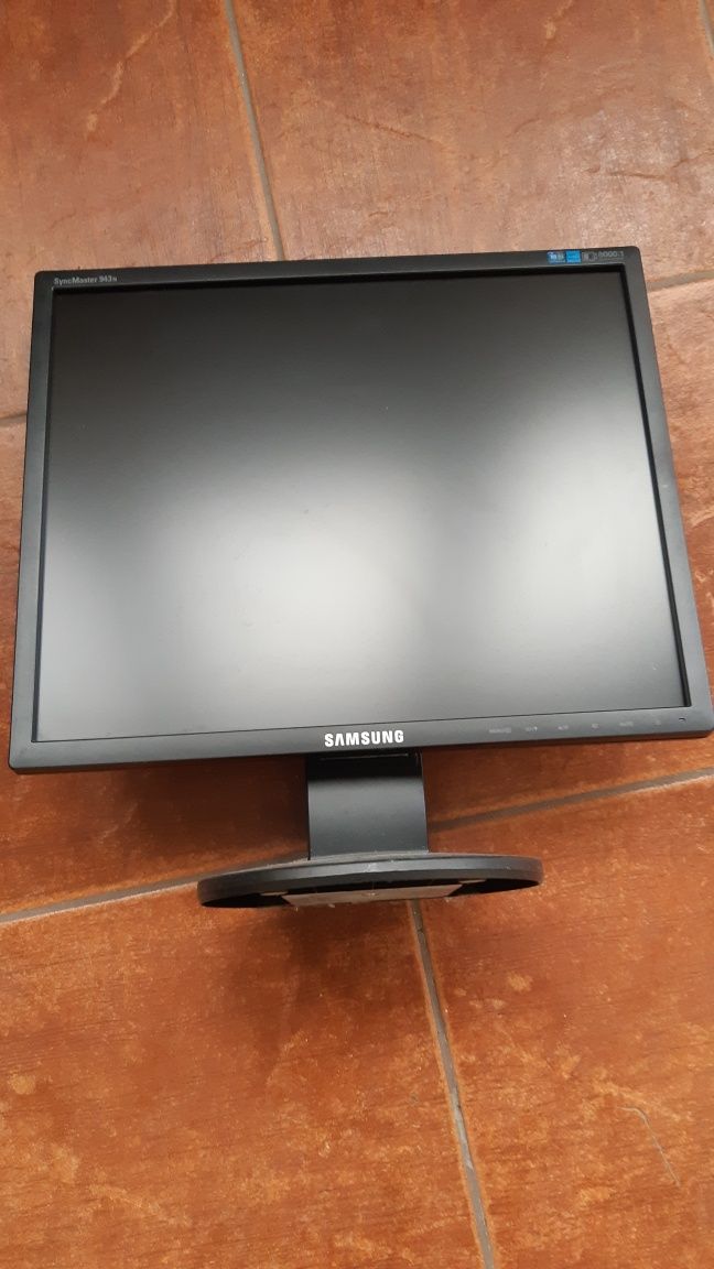 Monitor Samsung SyncMaster 943n