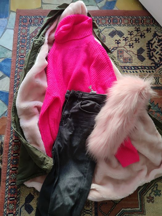 Лот от дамски дрехи