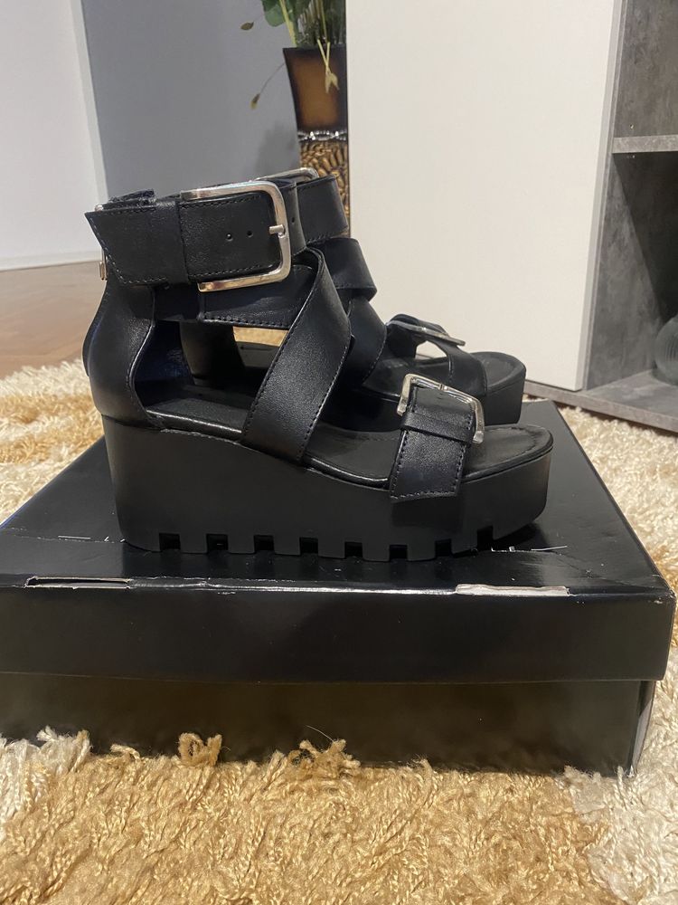 Сандали Constantine Shoes