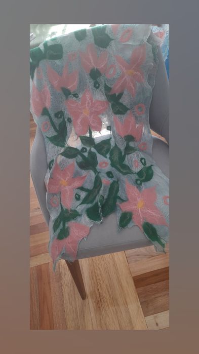 Шарфы на натуральном шелке