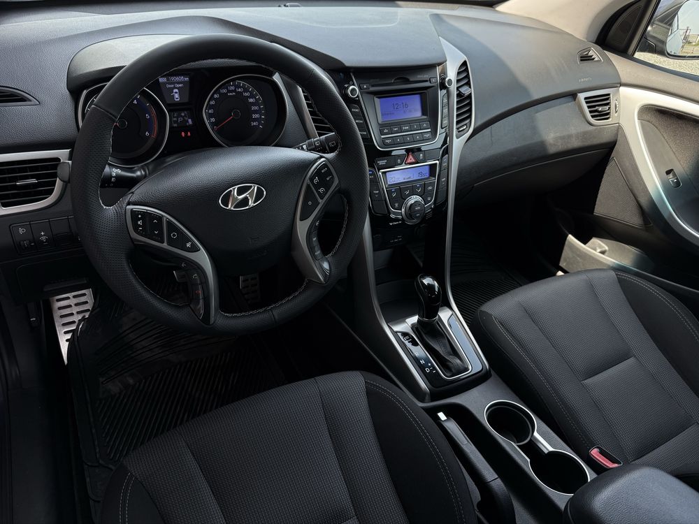 Hyundai i30 Cutie Automata, 10/2013 1.6 CRDi 128cp Euro5, Climatronic