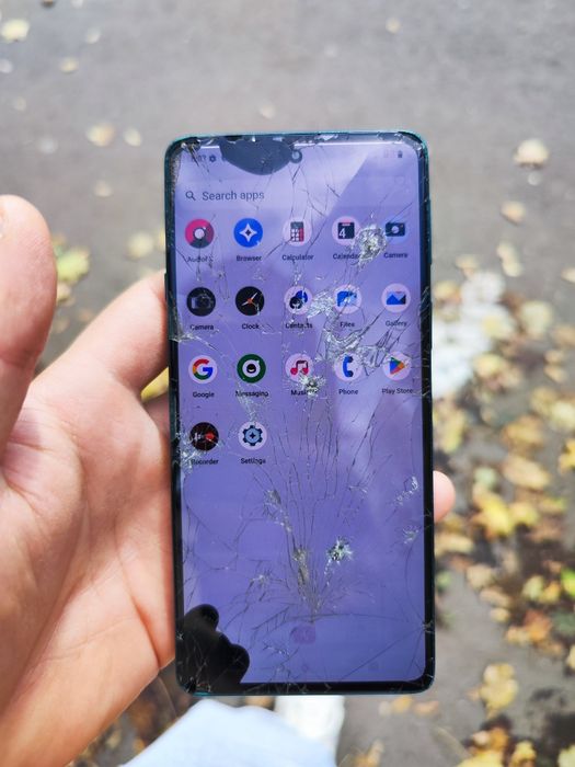 Vând Xiaomi Mi 10T(350), Samsung Galaxy S10E(300) și Moto Edge 20(220)
