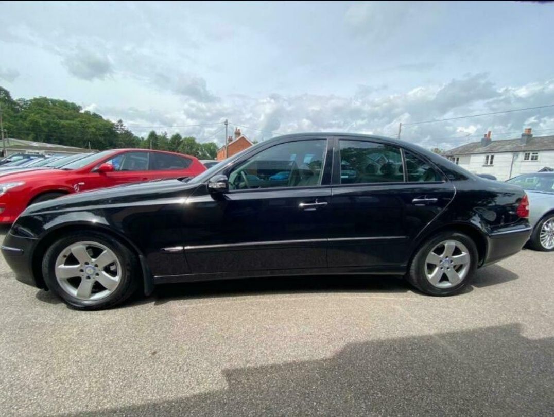 НА ЧАСТИ Mercedes w211 E270 CDI  автоматик AVANGARD