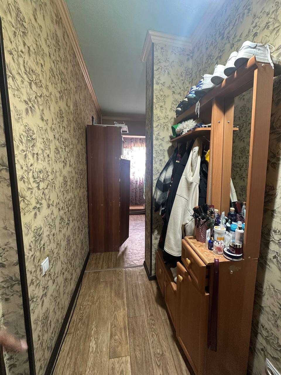 Срочно продаеться квартира рядом с базаром Кадышева(МА)