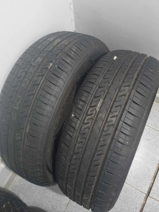 Продам летние шины новые 2шт