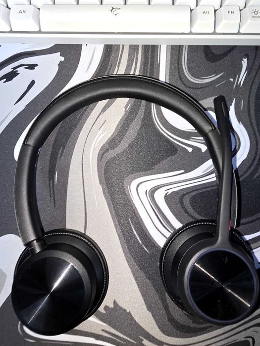 Casti Poly Voyager 4320 UC