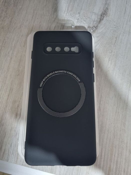 Vând baterie externa promate