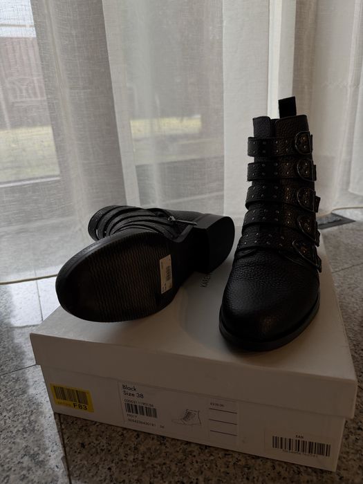 Ghete dama Karen Millen