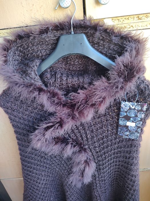 Намалено от 85лв- Пончо с естествен косъм от зайче, пелерина с качулка