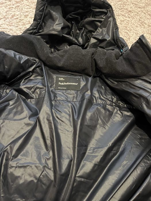 Peak Performance Black Light Down-оригинално пухено яке