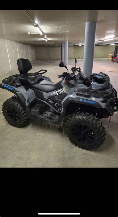 CAN am dps 1000cc 2023