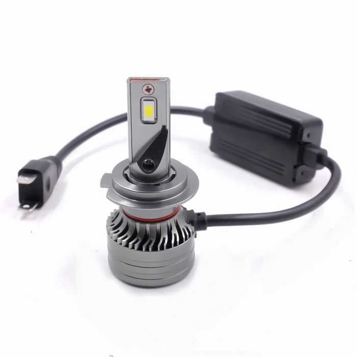 Becuri led H1. H7. H11. cu ca canbus