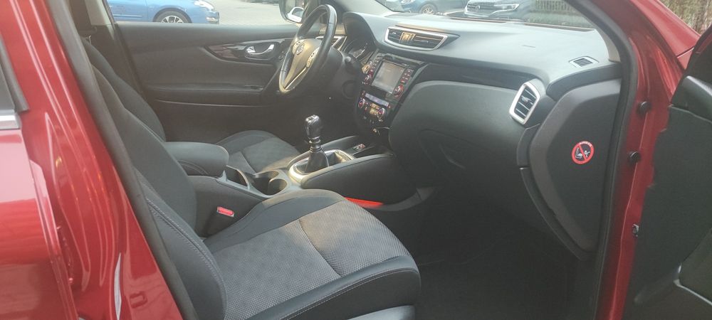 Nissan qasqhai 1.5 dci/110 cp/2014/pano/navi/camera