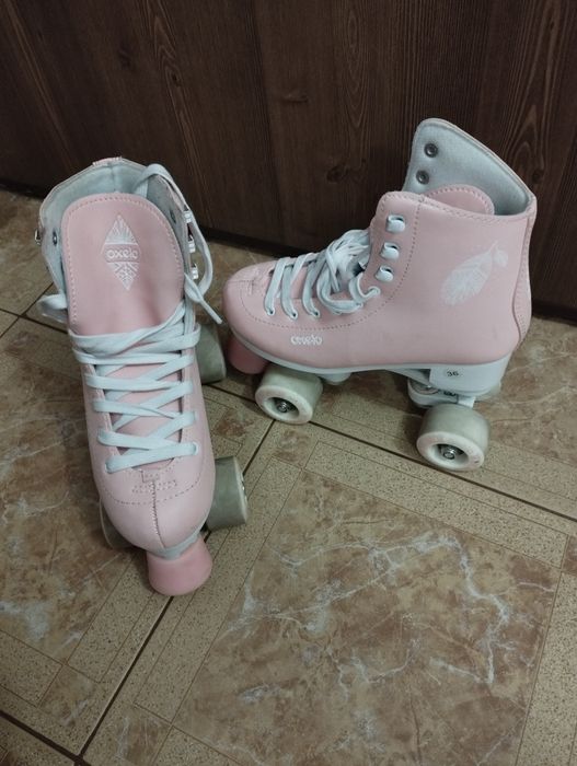 Vând role Oxelo si echipament de protectie  marimea 36 putin purtate