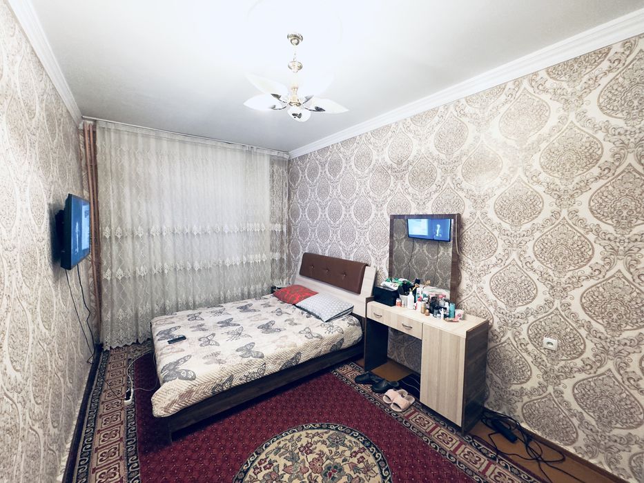 Продается 4 комнатная квартира.Шайхантахурский район. М.Дружба народов
