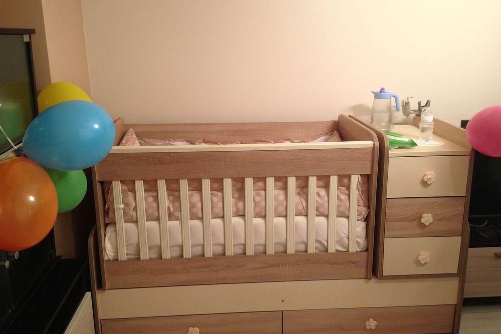 Многофункционално легло-люлка