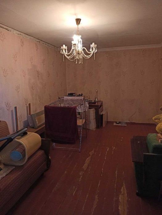 Продам 3х комнатную кирпич 2х6 Чиланзар 23 квартал