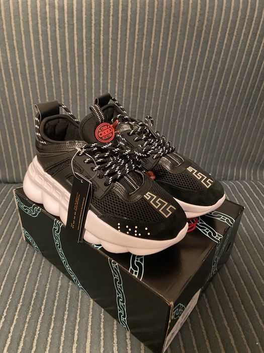 versace chain reaction