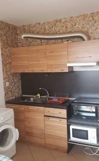 Дава се под наем Двустаен апартамент в Бургас, Сарафово - 53 кв.м за 331.5 € - Снимка #2