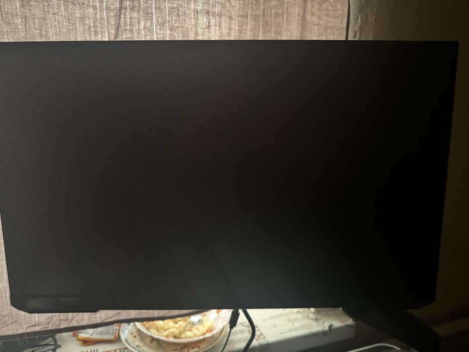 Компьютер и все комплектующие к нему