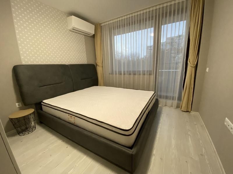 Дава се под наем Двустаен апартамент в Варна, ХЕИ - 60 кв.м за 700 € - Снимка #4