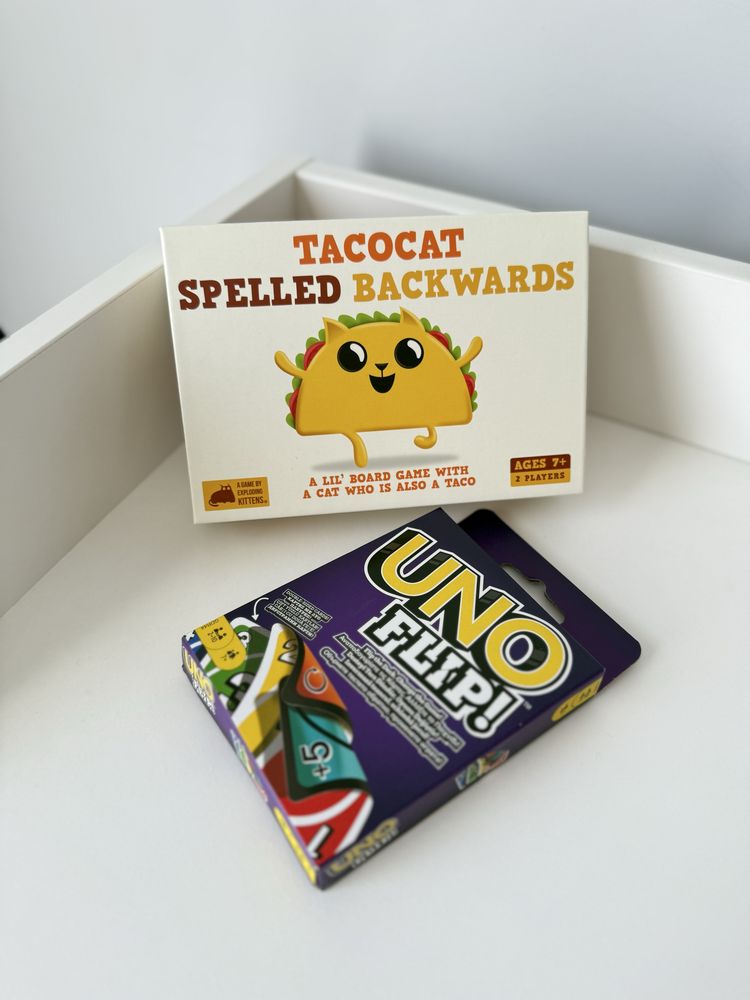 Настолни игри Tacocat spelled backwards и UNO flip експлодиращи котета