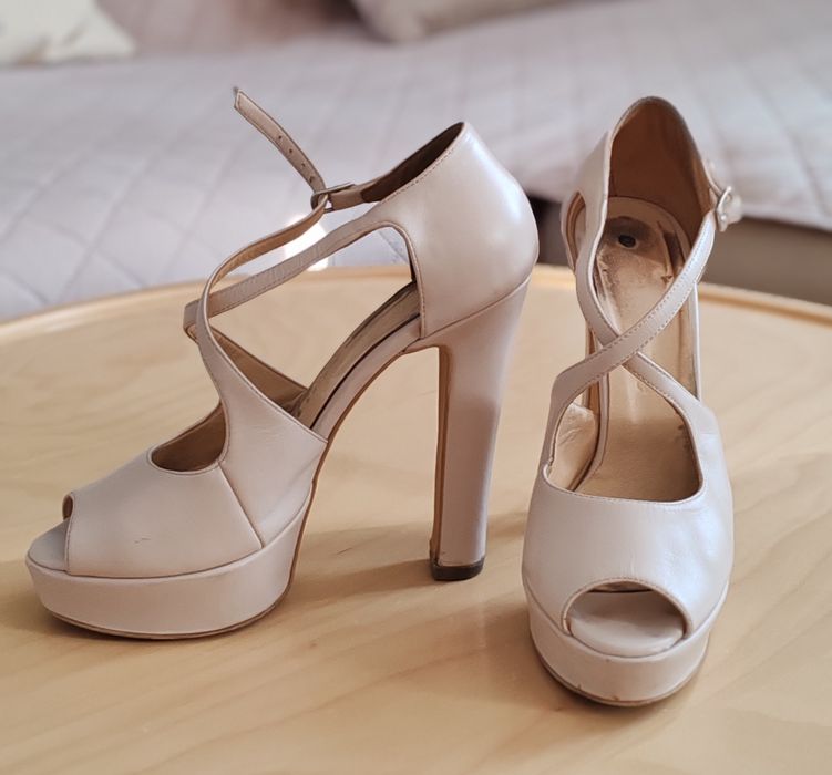 Sandale Veronese din piele, culoare ivoire, marime 35