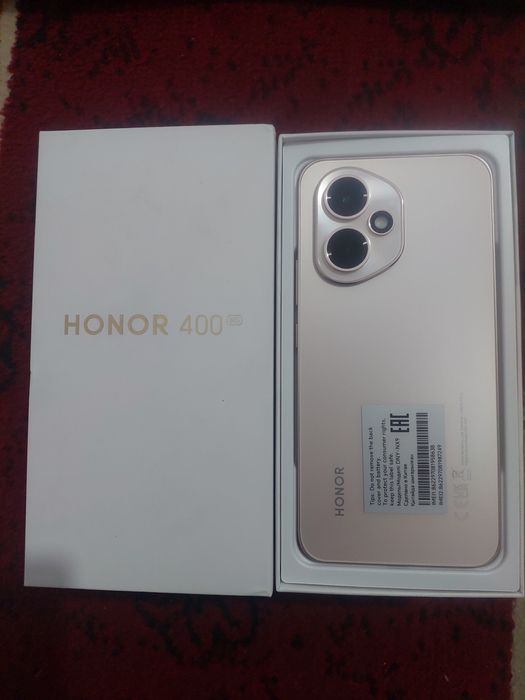 Sotiladi Honor 400 5g