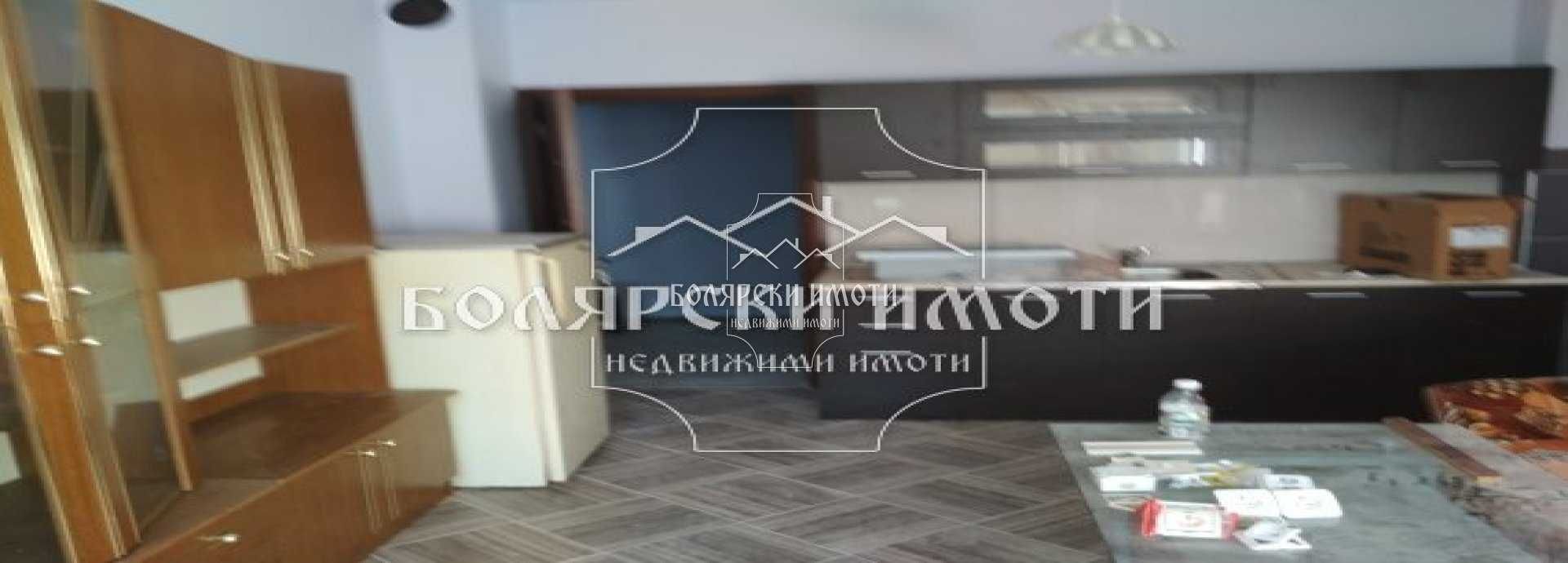 Двустаен, междинен до ЦБА