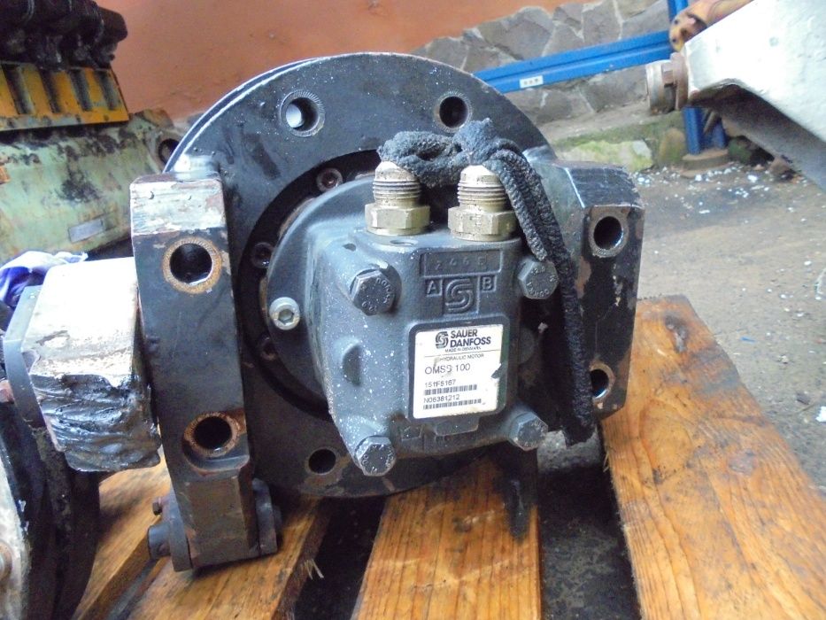 Transmisii Brevini CTD2050SL3 PZ1470E7 cu hidromotor