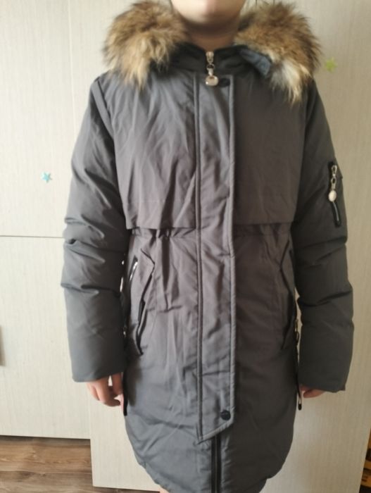 Продается куртка на девочку