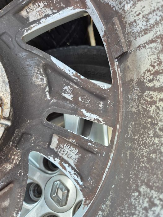 Roti Jante Anvelope VARA 5x114.3 16'' 205/55/16 OEM RENAULT MEGANE