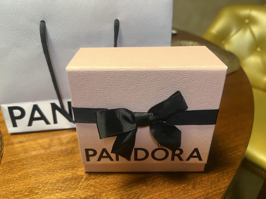 Bratara pandora noua