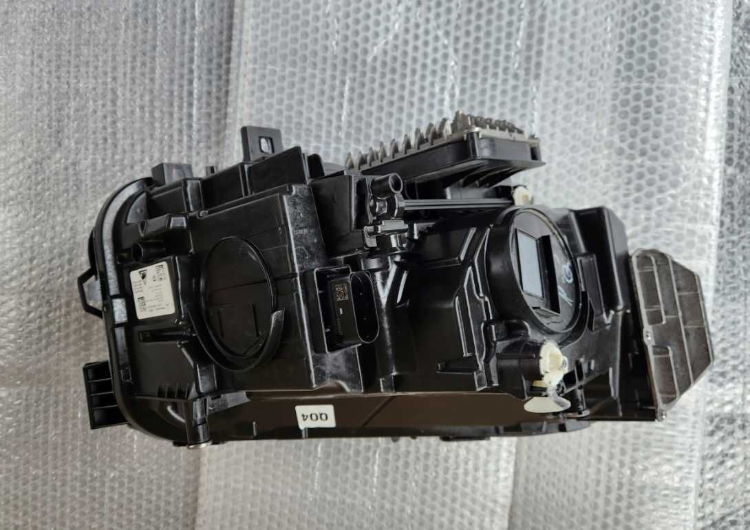 MERCEDES GLB x247 Adaptive LED Ляв Фар OEM