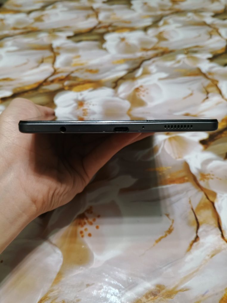 Samsung Tab A7 lite LTE