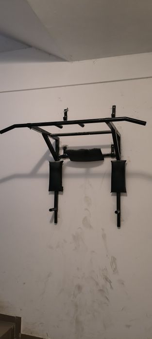 Продам турник  с несколькими положениями