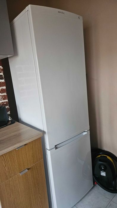 Combina frigorifica Arctic AK315P+ 181cm