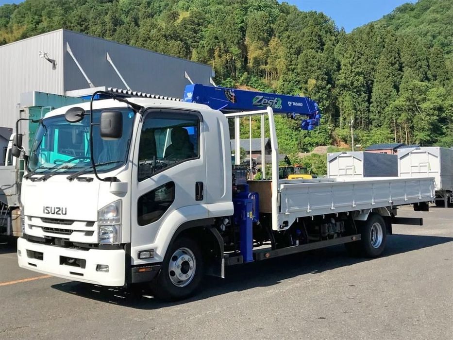 Манипулятор 3 тонны, кузов 5 тонн