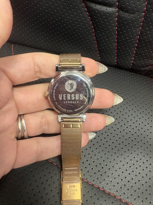 Нов дамски часовник police Versace