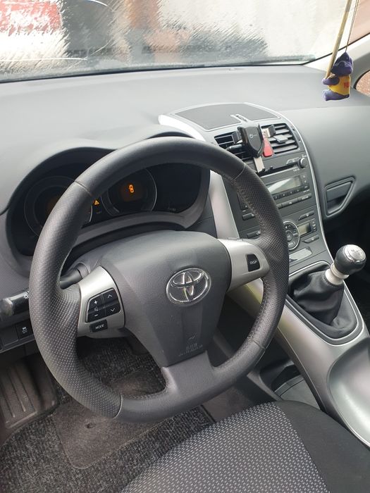 Toyota auris 1.3 disel