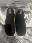 Чисто нови маратонки Adidas Pharell Williams 43.5
