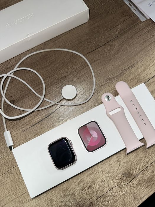 Apple watch  series 9