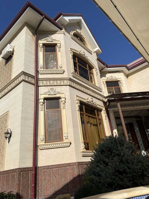 Сдаю срочно ЕВРОДОМ под любой бизнес ЗВОНИТЕ !!! 767*