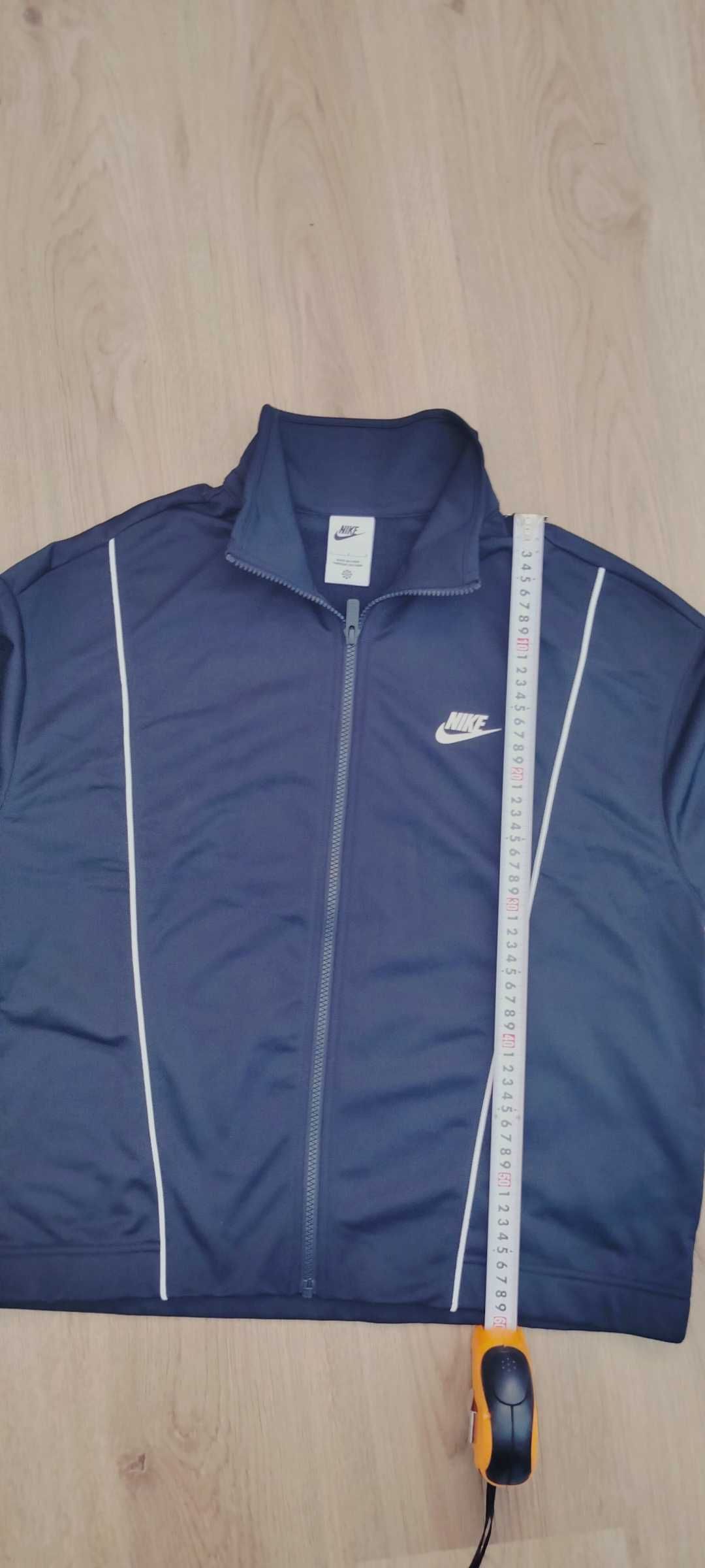 Спортен екип Nike
