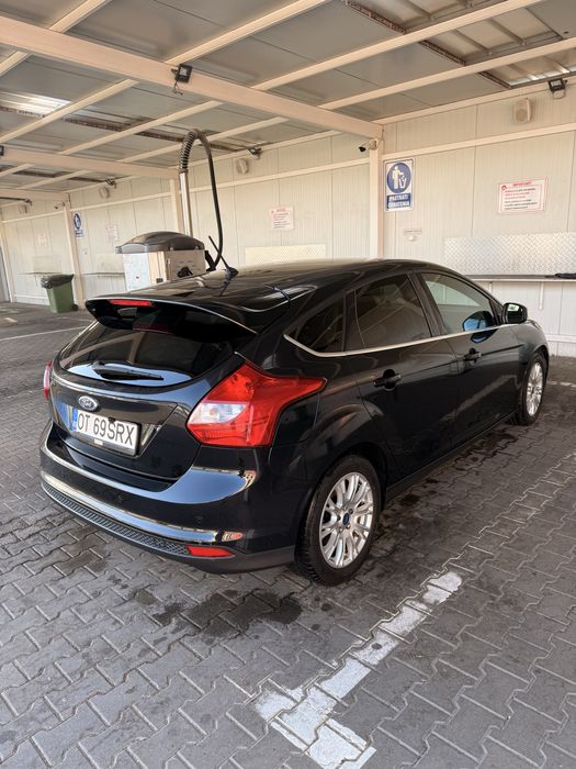 Ford focus 3  2011