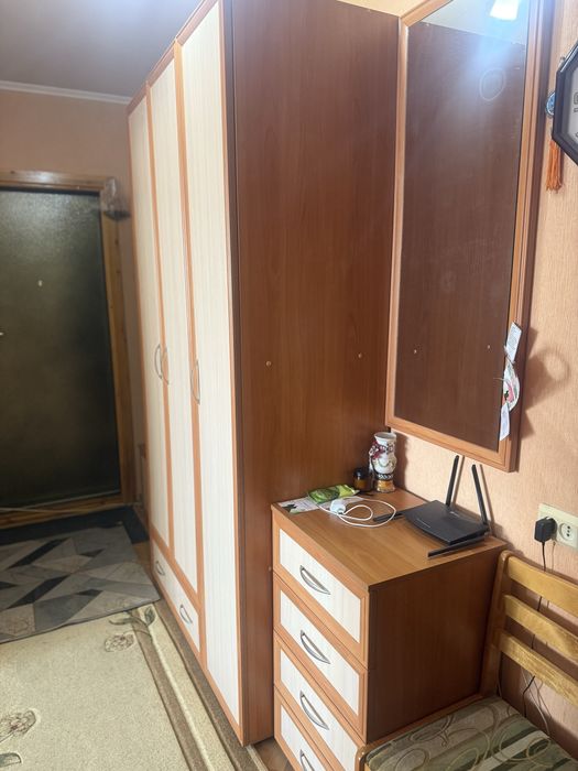 Продам прихожую