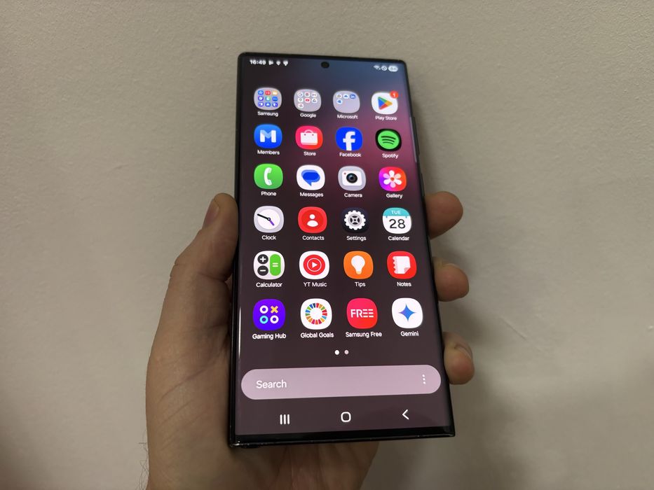 Samsung Galaxy S22 Ultra 5G, 128 gb, 8 gb ram, Black